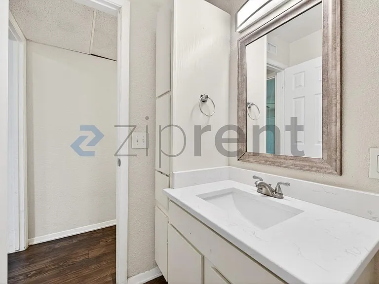 5020 Donnelly Ave #5022 — Photo 19