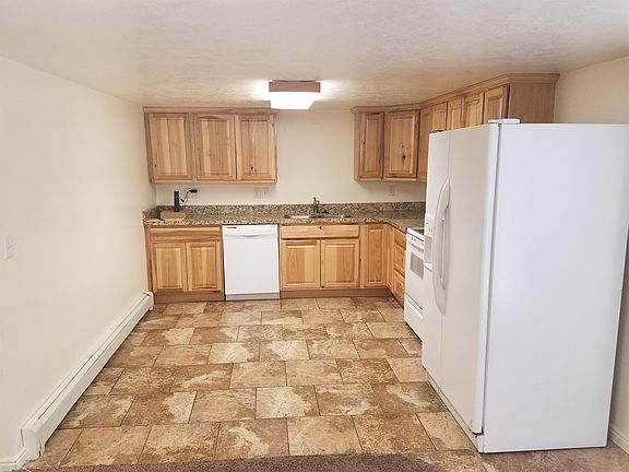 3rd image of 4345-4347 S 1300 E