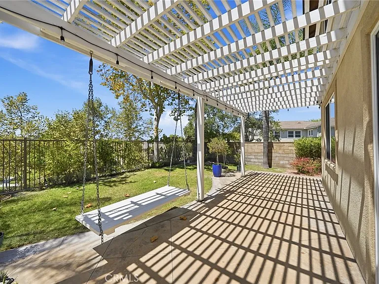 13903 Highlander Rd — Photo 46