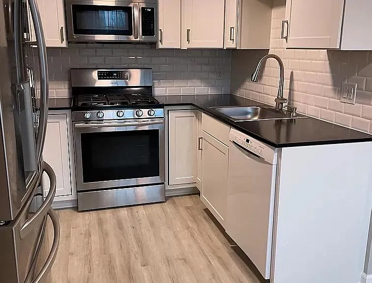 5687 Ellis Rd #5687 — Photo 3