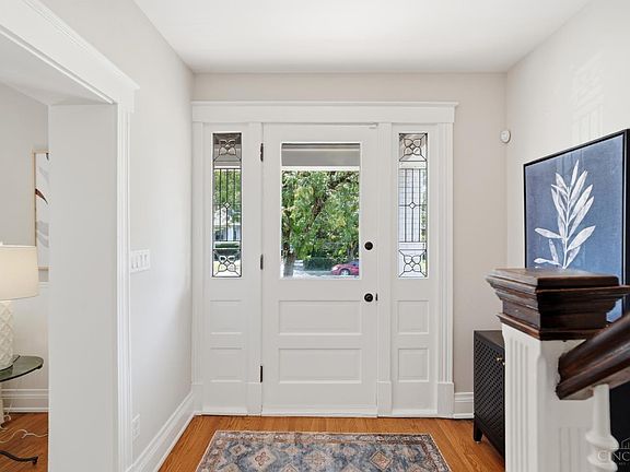 3rd image of 2742 Markbreit Ave