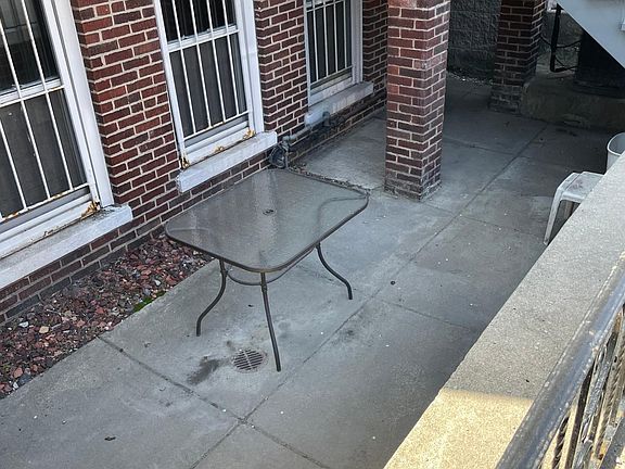 Private walk-out porch