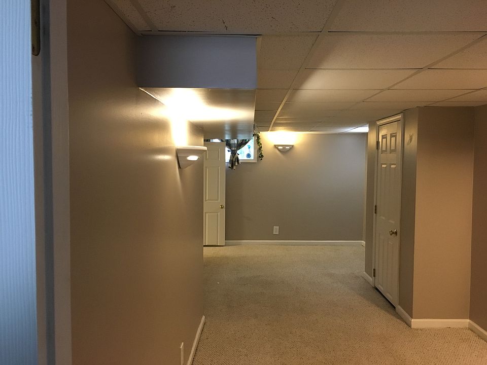 1st image of 2227 Hood Ave
