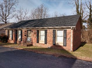 60 Hampton Sq, Crossville, TN 38555