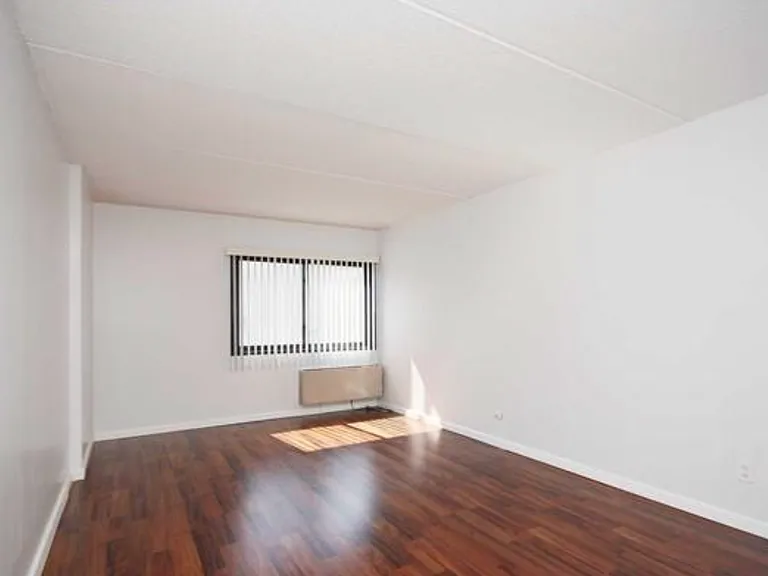 555 Gorge Rd #3B — Photo 10