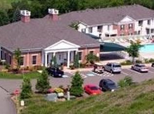 3501 Ventana Dr, Coraopolis, PA 15108
