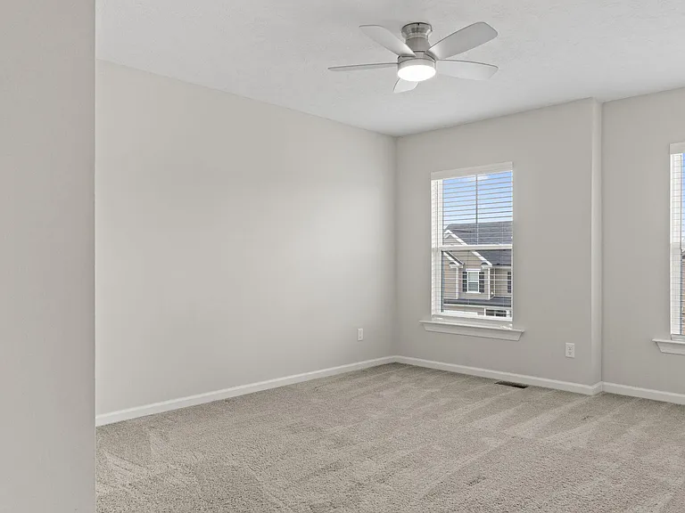 912 Newburn Dr — Photo 22