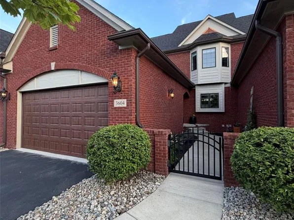 3604 Bay Harbor Dr #78, Brighton, MI 48114