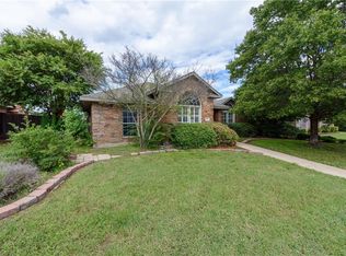 1529 Waterford Dr, Lewisville, TX 75077