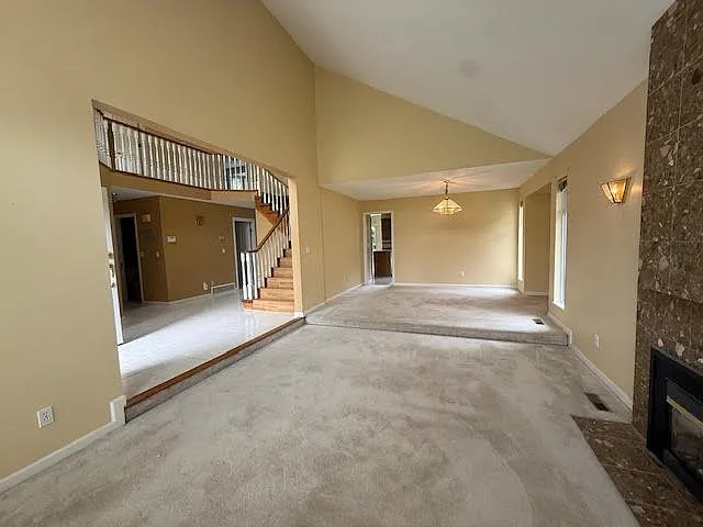 2 Christina Pl — Photo 5