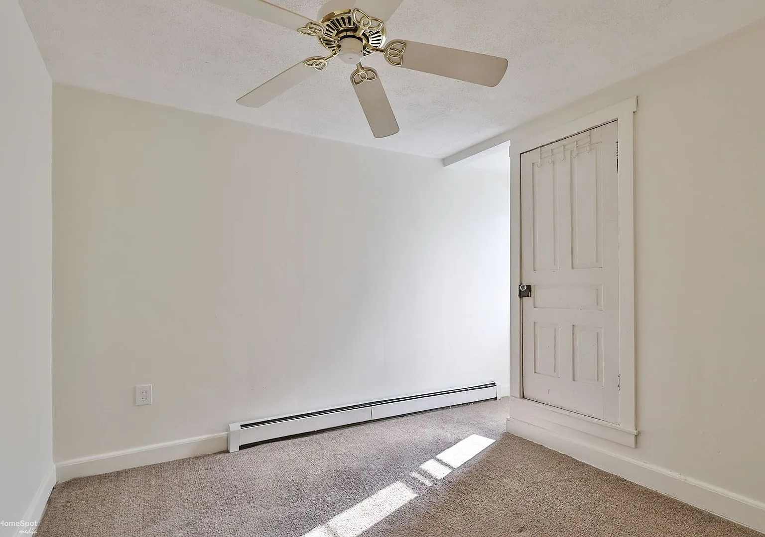 Catawissa St 50 W — Photo 2