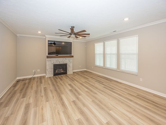 5th image of 5196 Canberra Ct