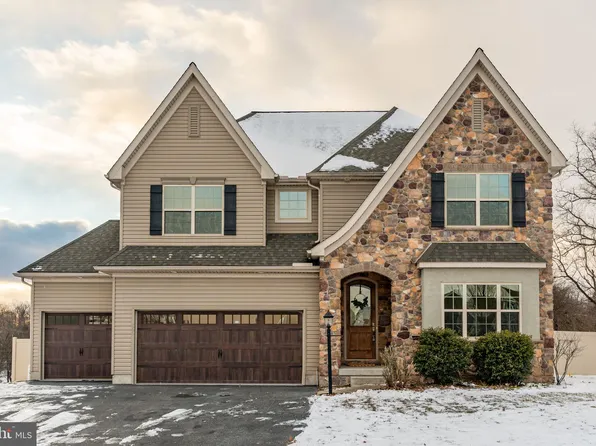 260 Spring Meadows Rd, Manchester, PA 17345