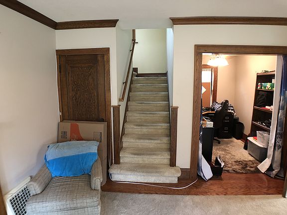 5th image of 4010 27th Ave S Unit 1