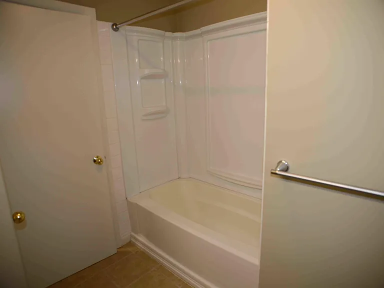 311 McKinley Rd — Photo 41