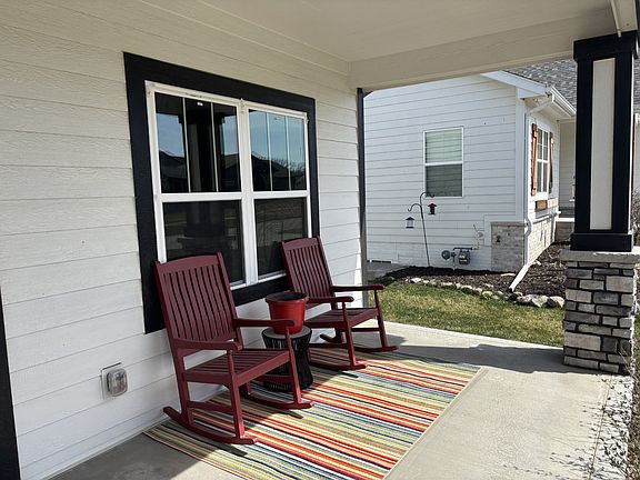 5th image of 3375 Grand Valley Dr