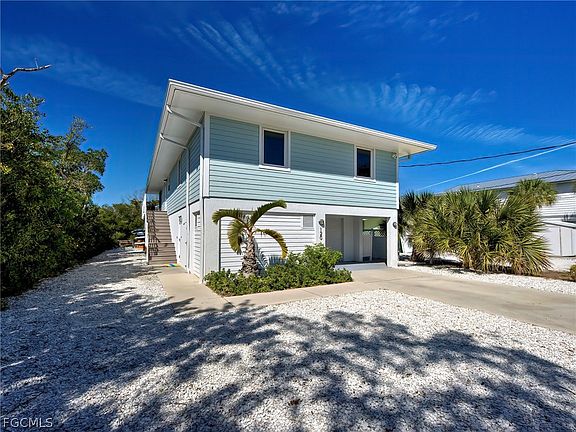 3rd image of 120 Mockingbird Ln
