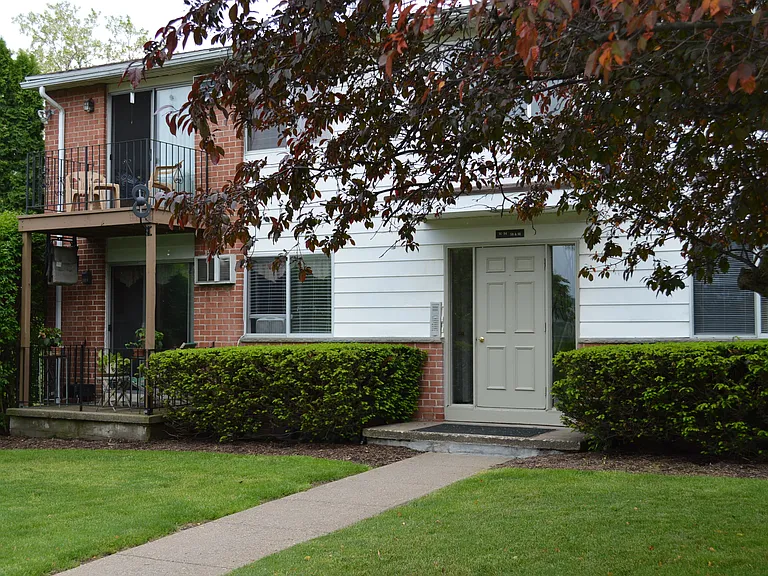 7554 Victor Mendon Rd — Photo 1