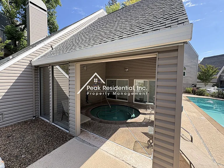 5455 Ventana Pl — Photo 6