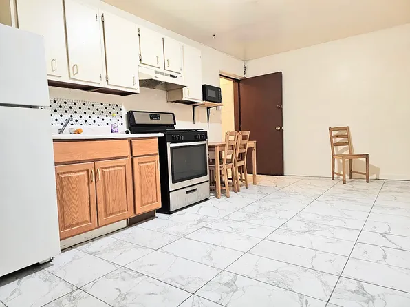 111 16th Street image 1 of 3