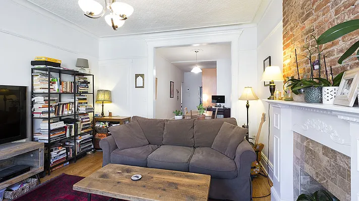 Rented by Garfield Realty  | media 15