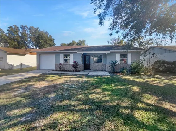 2841 Central Dr, Sanford, FL 32773