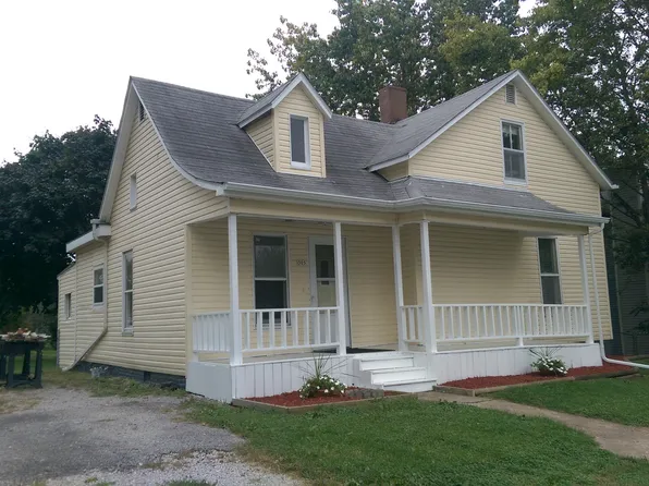 305 E Columbia St, Danvers, IL 61732