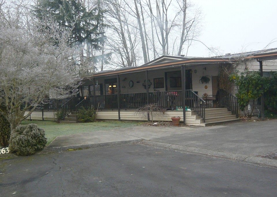 1st image of 3611 I St NE Unit 263