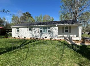 1023 Old Estill Springs Rd, Tullahoma, TN 37388