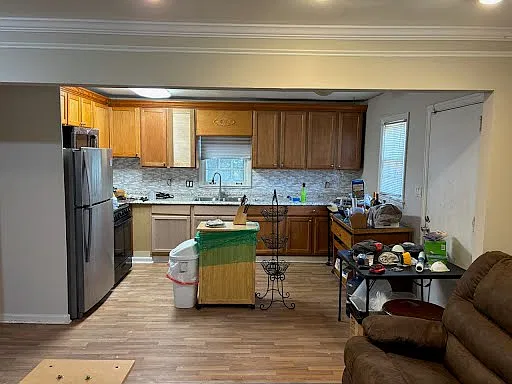 3 bed, 1216 sqft, $2,200 — Photo 4