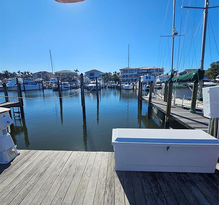 1st image of 6300 PASADENA POINT BOULEVARD #23