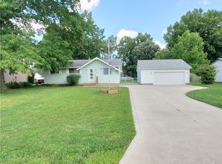 36525 Stevens Blvd, Willoughby, OH 44094