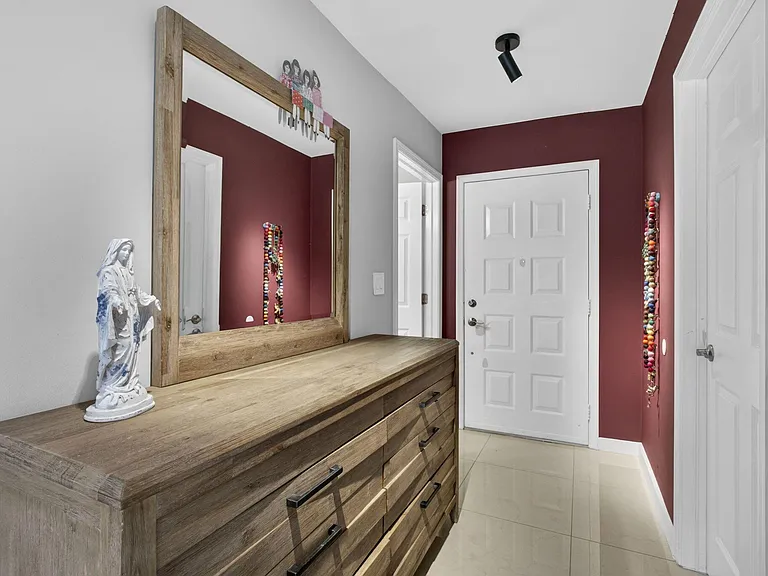 11894 Donlin Dr #11894 — Photo 11