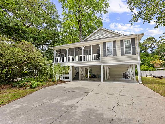 3rd image of 554 Hammock Ave.
