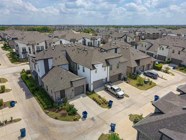 16647 Texas Hill Country Rd — Photo 36