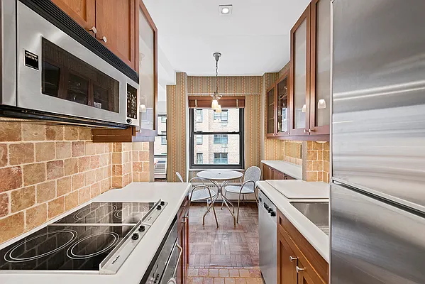 Sold by CORE | media 10