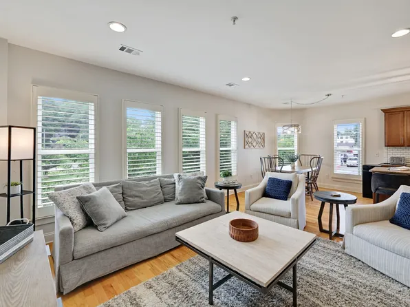 760 Wedgewood Park APT 208, Nashville, TN 37203