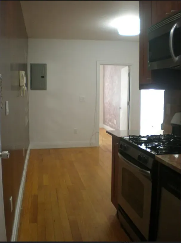 343 44th Street — Photo 3