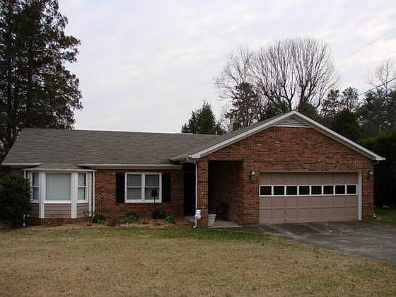 2nd image of 4204 Rosalie St