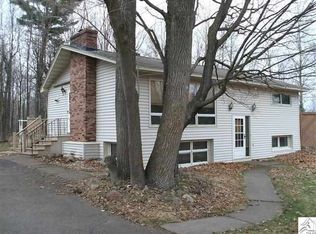 4891 Woodridge Dr, Hermantown, MN 55811