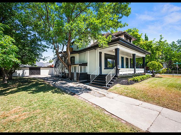 2nd image of 1027 E Emerson Ave #D