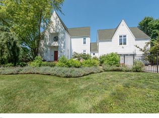 69 Station Rd, Glen Mills, PA 19342