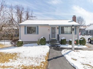 37 Juniper St, Lowell, MA 01852