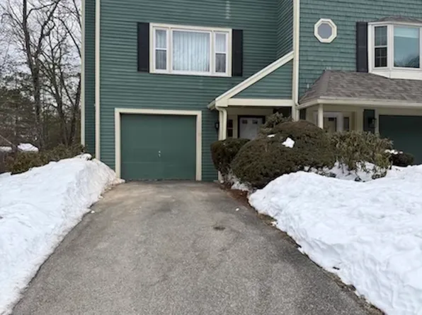 17 Walnut Circle, Merrimack, NH 03054