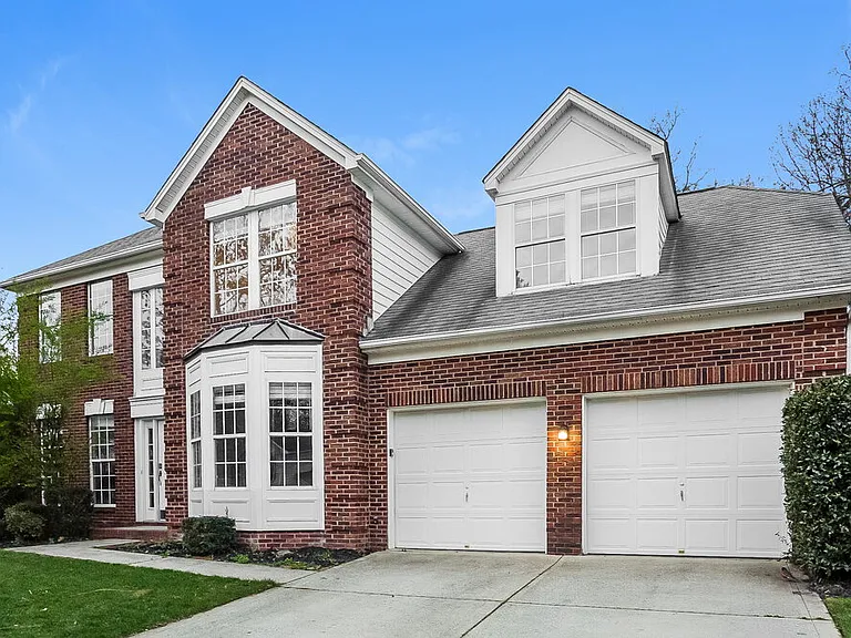 7640 Lady Bank Dr — Photo 4