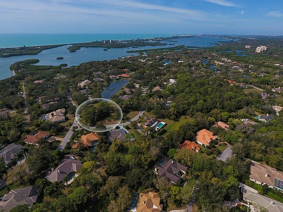 2nd image of 205 Sugar Mill Dr