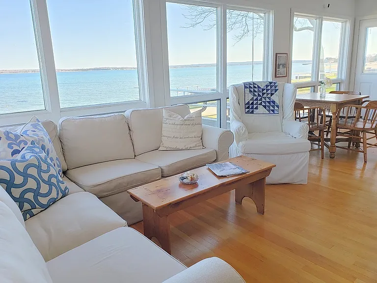 11 Beach Rd — Photo 15
