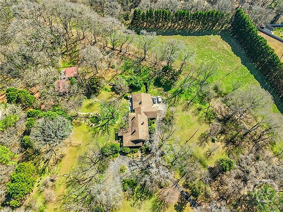 3rd image of 1800 Simonton Bridge Road