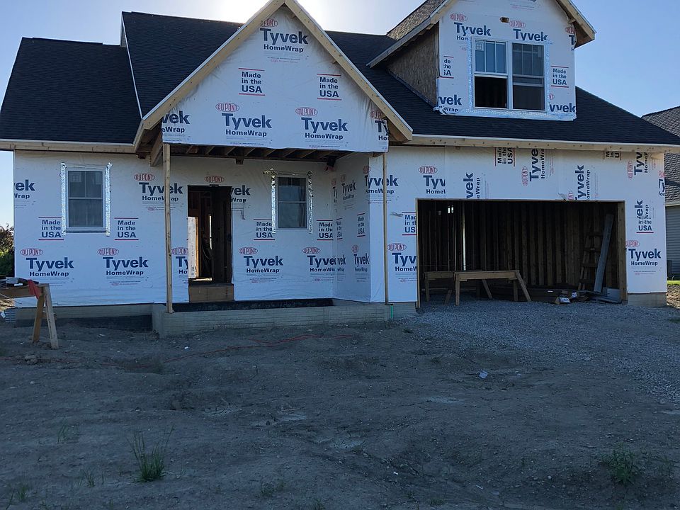 1st image of 977 Heather Ct