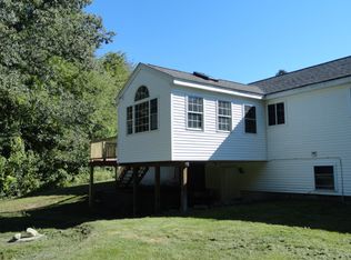 5 Harley Dr, Dracut, MA 01826